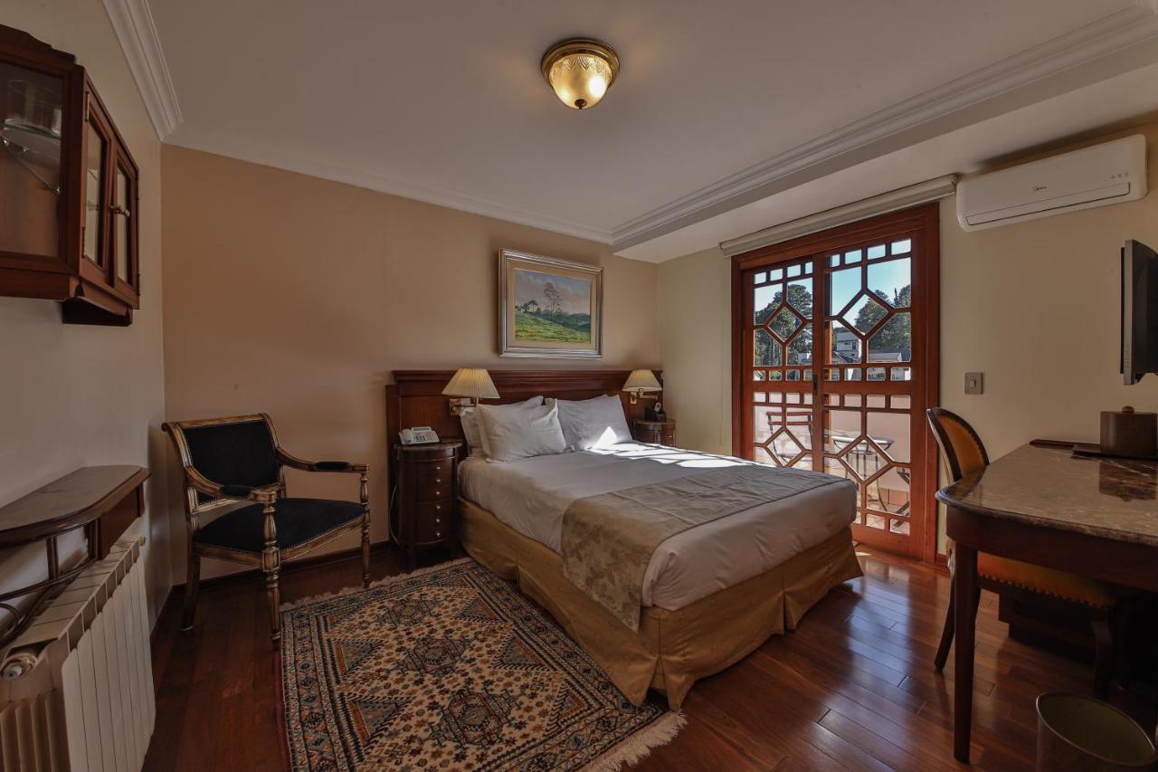Le Suisse Elegance Hotel Campos do Jordão Esterno foto